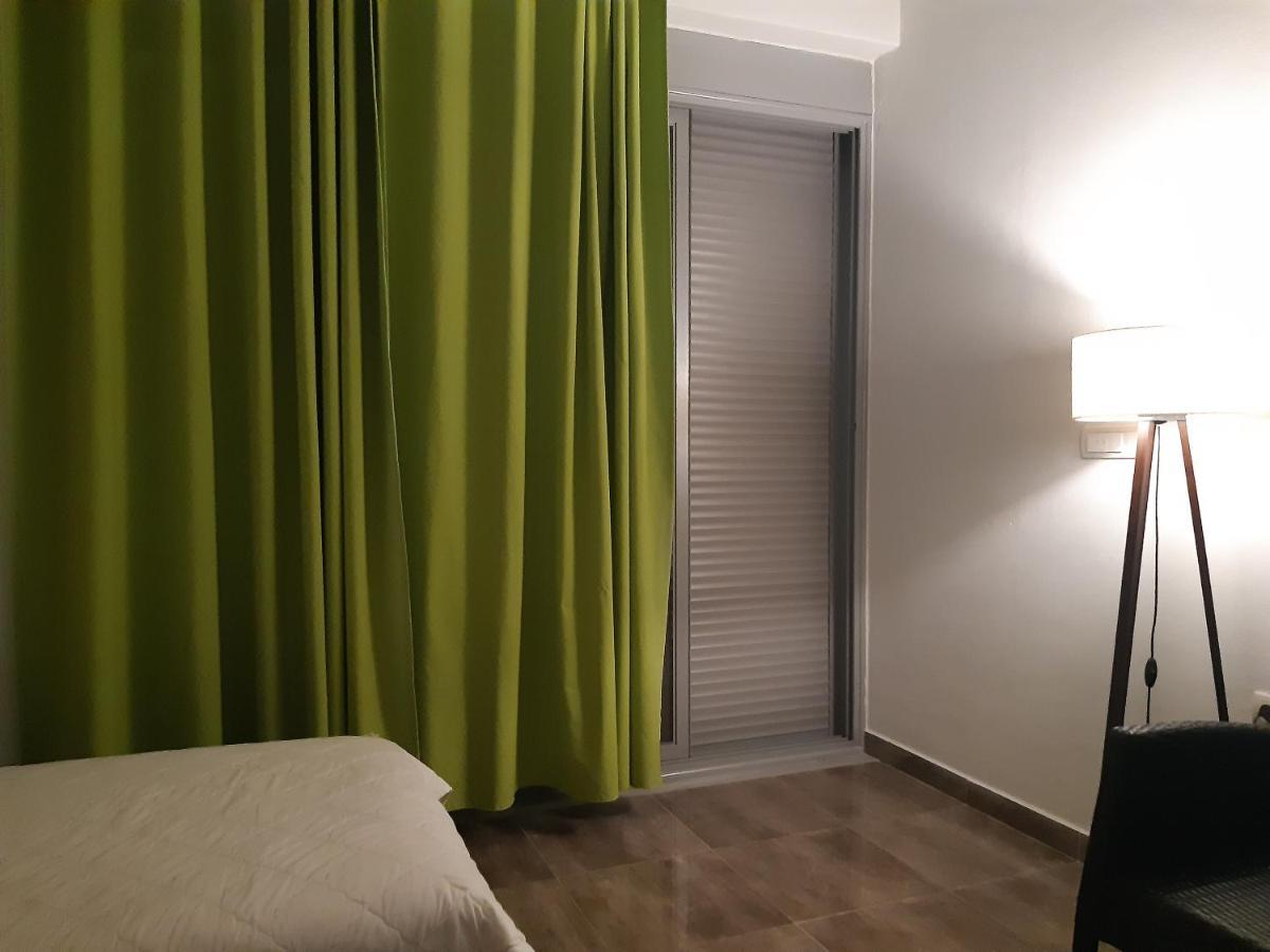 Zara Apartments อุลซิน ภายนอก รูปภาพ